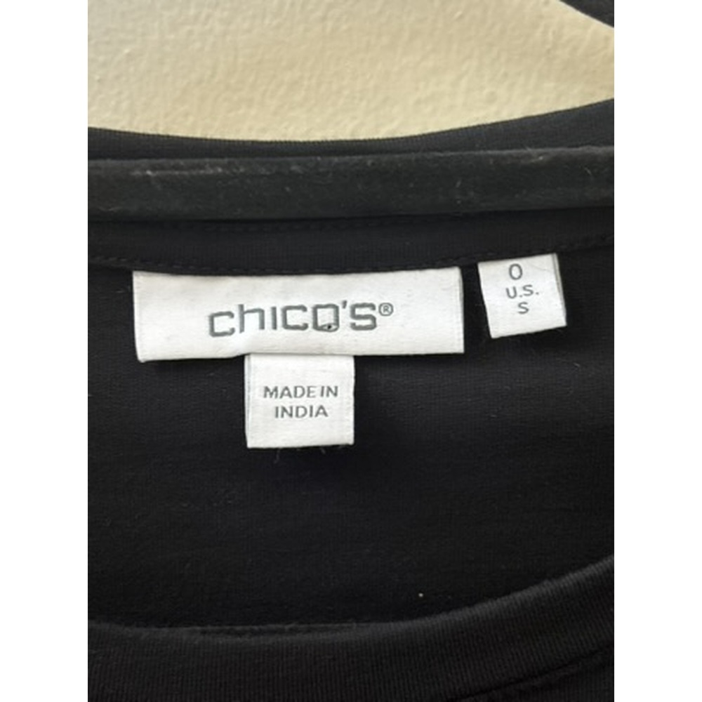 Chico's Black Lace Bell Sleeve Top Size 0 - Picture 4 of 5